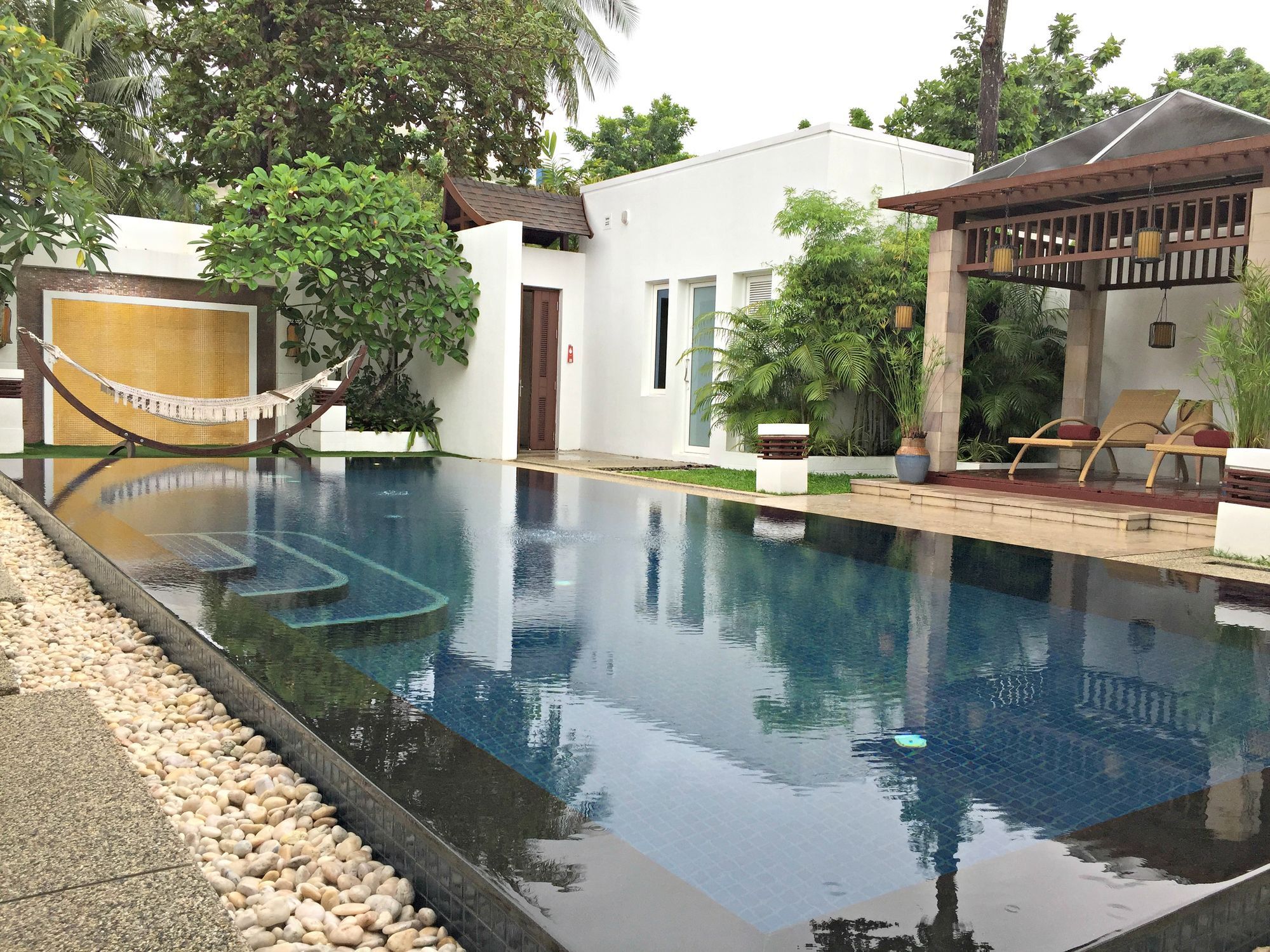 Hotel Andaman House Mai Khao Exterior foto